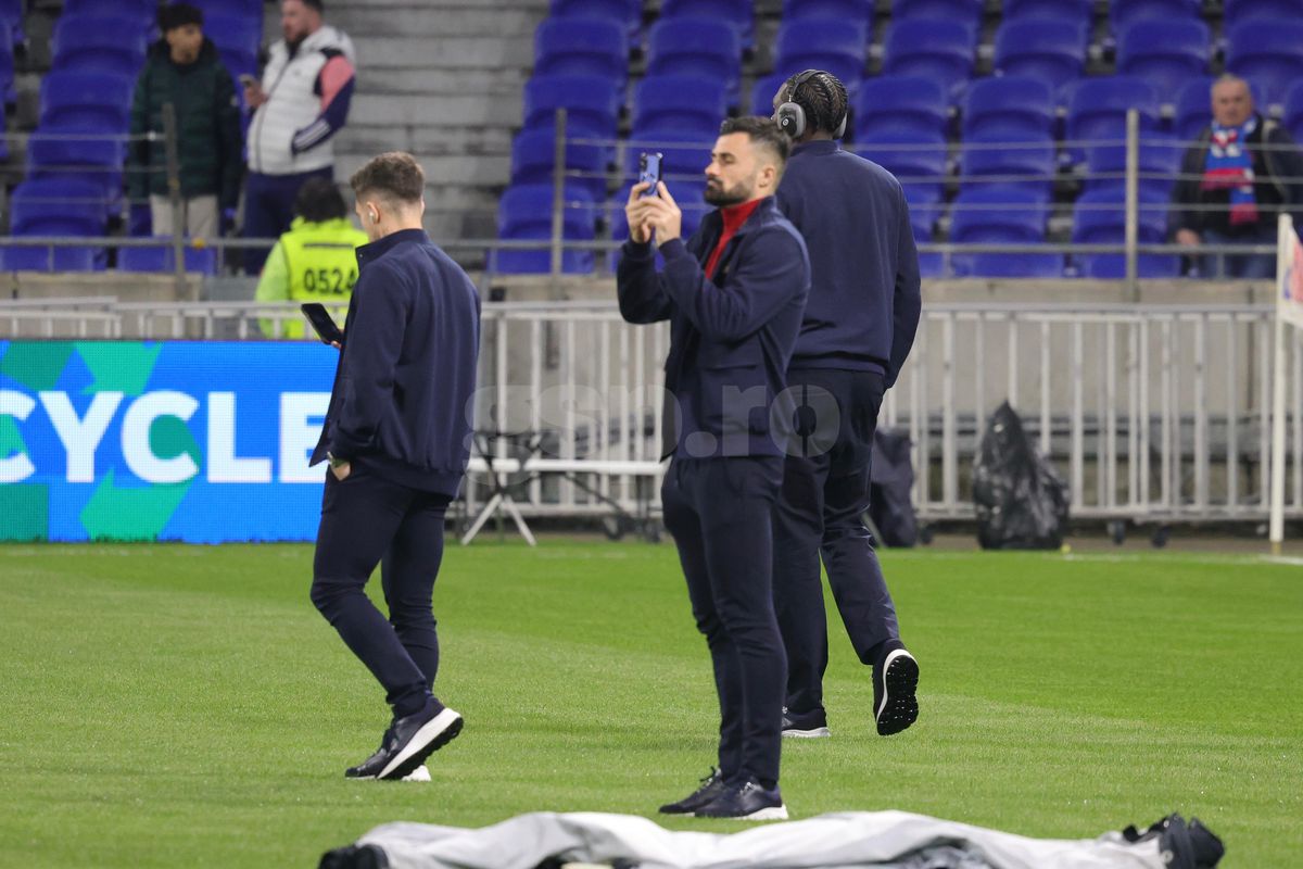 Lyon - FCSB, primele imagini de la firul ierbii