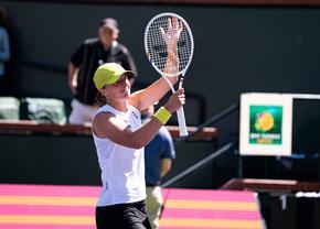 Iga Swiatek își continuă marșul la Indian Wells: e în semifinale cu revanșă luată în fața lui Qinwen Zheng