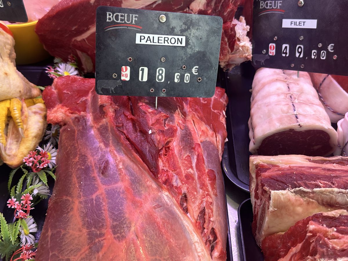 „E o libertate aparte aici, dar suntem cu gândul și la România” » La doi pași de Lyon, doi români și-au deschis afacerea care i-a dat gata pe francezi: „În perioadele bune, vindem și 100 kg. pe săptămână”