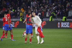 Prima reacție a celor de la L'Equipe, după eliminarea campioanei României din Europa League: „Lyon a scos-o la plimbare pe FCSB”