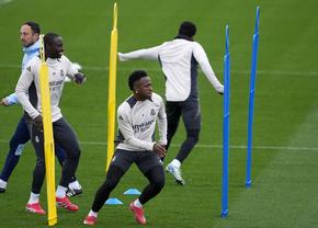 Titularul lui Real Madrid, OUT » Ratează „dubla” cu Arsenal