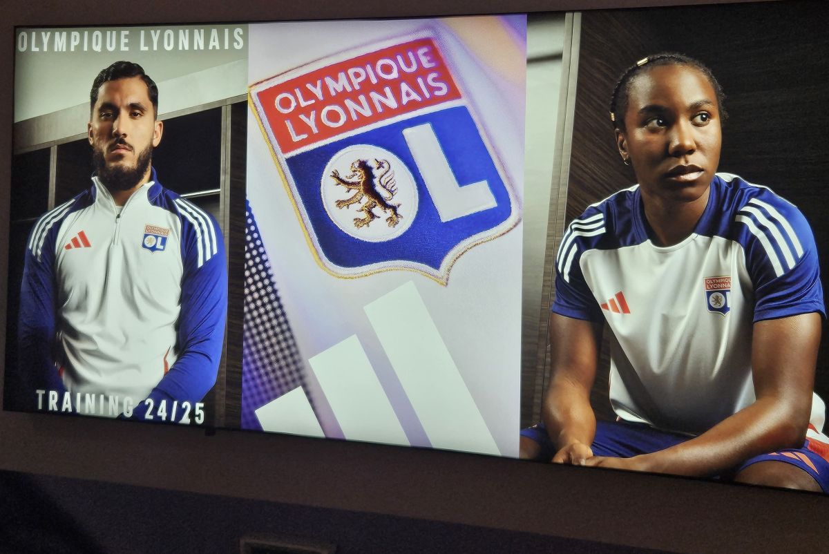 Ce n-au românii » 15 minute în magazinul oficial al lui Lyon pentru o concluzie: Vestul e încă departe de noi!