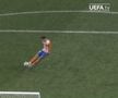 UEFA a publicat DOVADA VIDEO: Julian Alvarez a atins mingea cu ambele picioare!