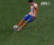 UEFA a publicat DOVADA VIDEO: Julian Alvarez a atins mingea cu ambele picioare!