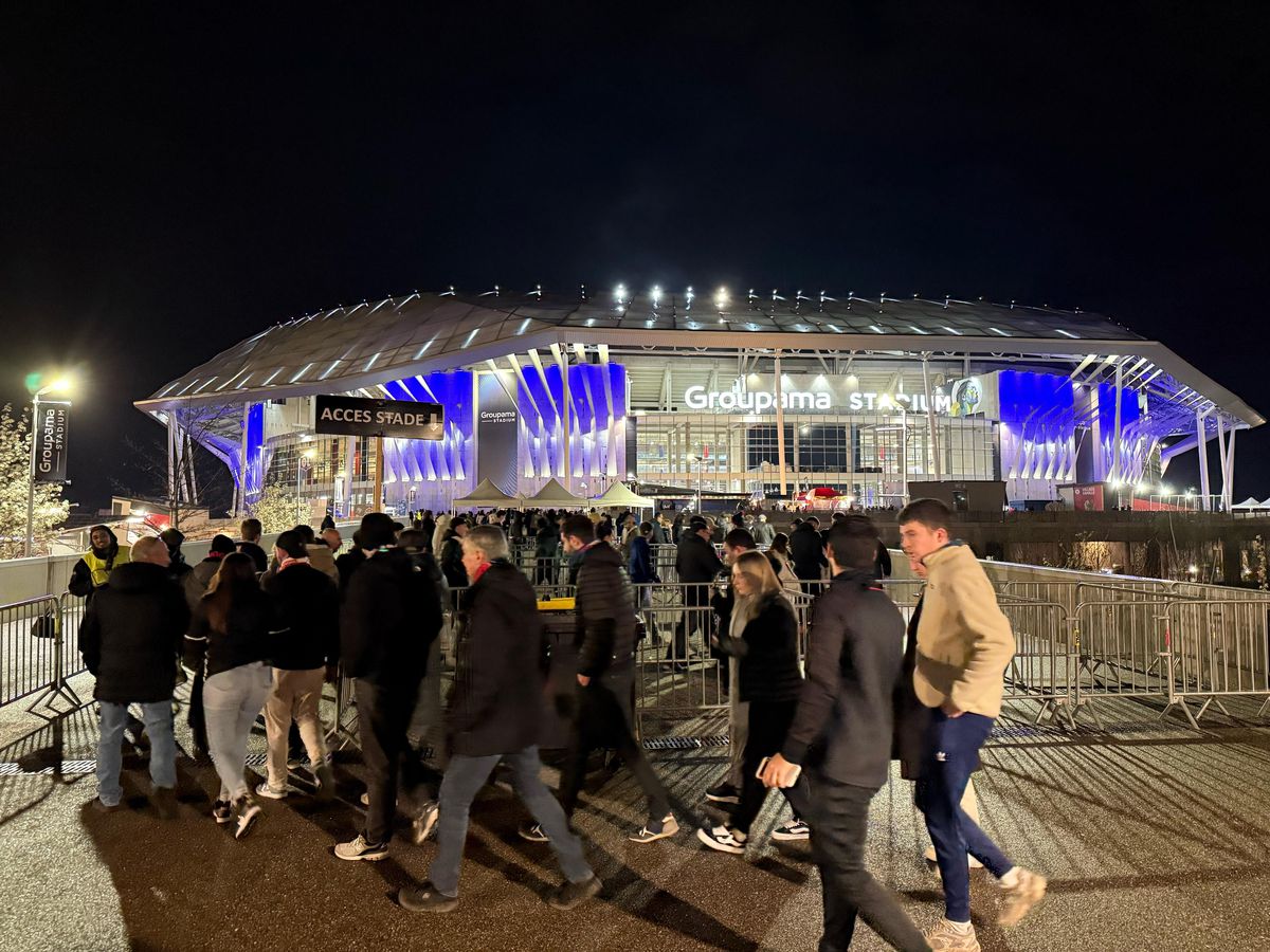 Imagini înainte de Lyon - FCSB