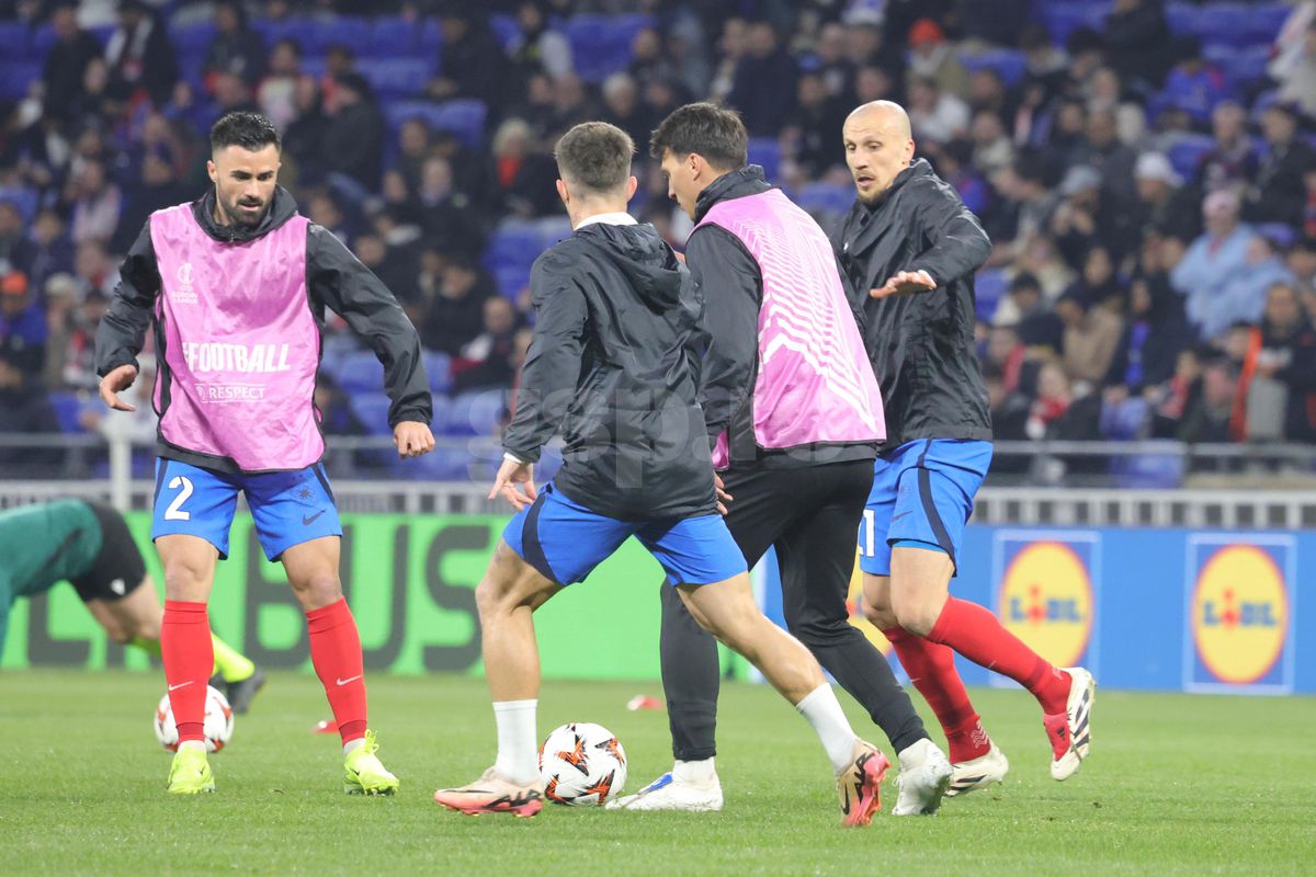 Lyon - FCSB, imagini de la încălzire