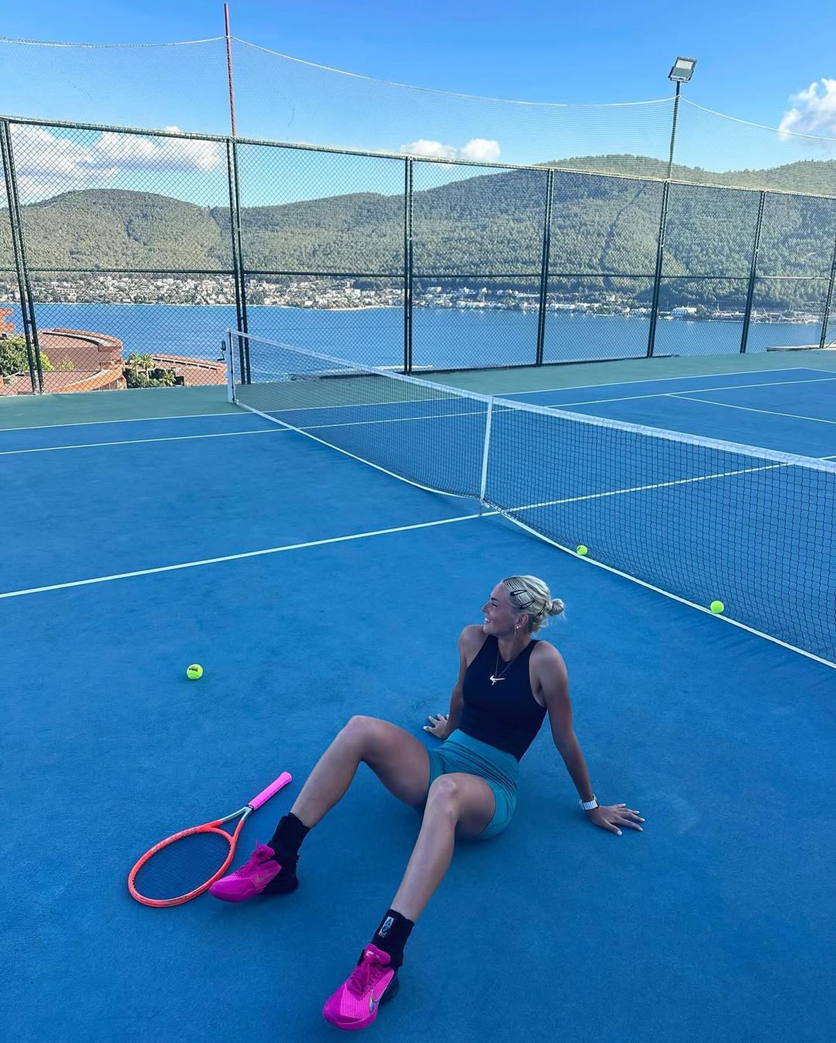 A transformat tenisul în artă! Rămasă fără clasament, a îmbrățișat cariera de model