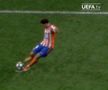 UEFA a publicat DOVADA VIDEO: Julian Alvarez a atins mingea cu ambele picioare!