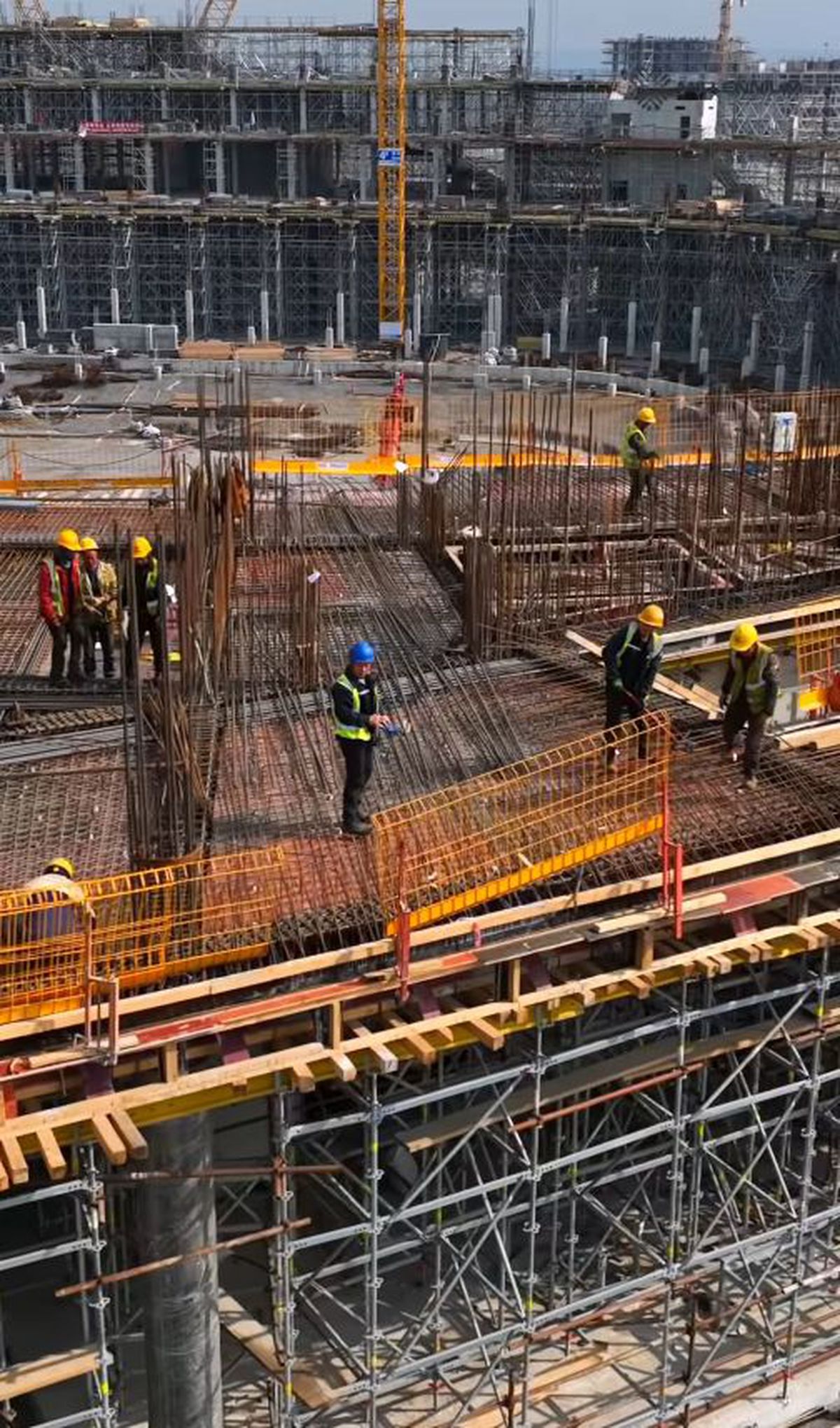 Noul stadion național, aflat la 32 km de capitală, prinde contur » Cele mai noi imagini de pe șantierul arenei de 400 de milioane de euro