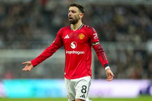 Un fost jucător de la Manchester United îl face praf pe Bruno Fernandes: „Este fără minte și o povară pentru echipă”