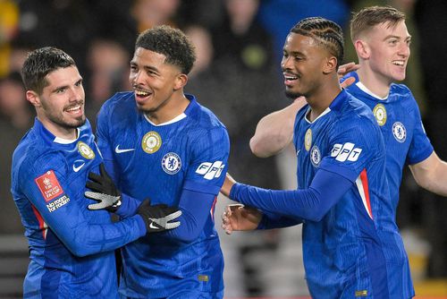 Pedro Neto (primul din stânga), atacantul portughez al lui Chelsea. Foto: Imago