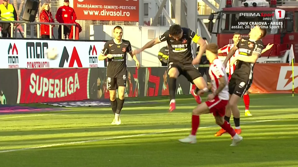 Gol de cascadorii rasului in UTA - Hermannstadt