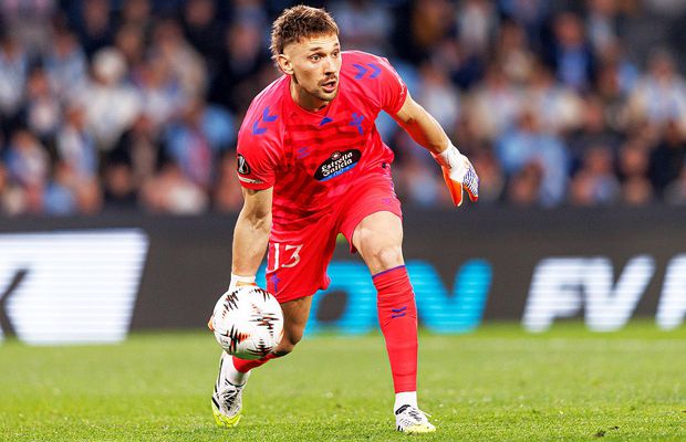 Euforie la Vigo » Ionuț Radu, întâmpinat de sute de fani la aeroport!