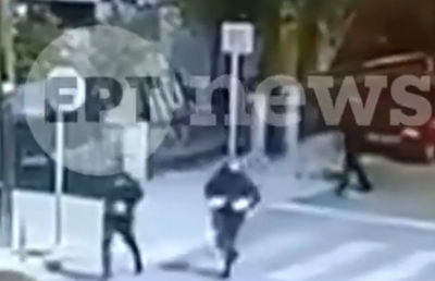 Imagini TULBURĂTOARE! Suporterul lui PAOK a fost ucis cu cuțitul în plină stradă