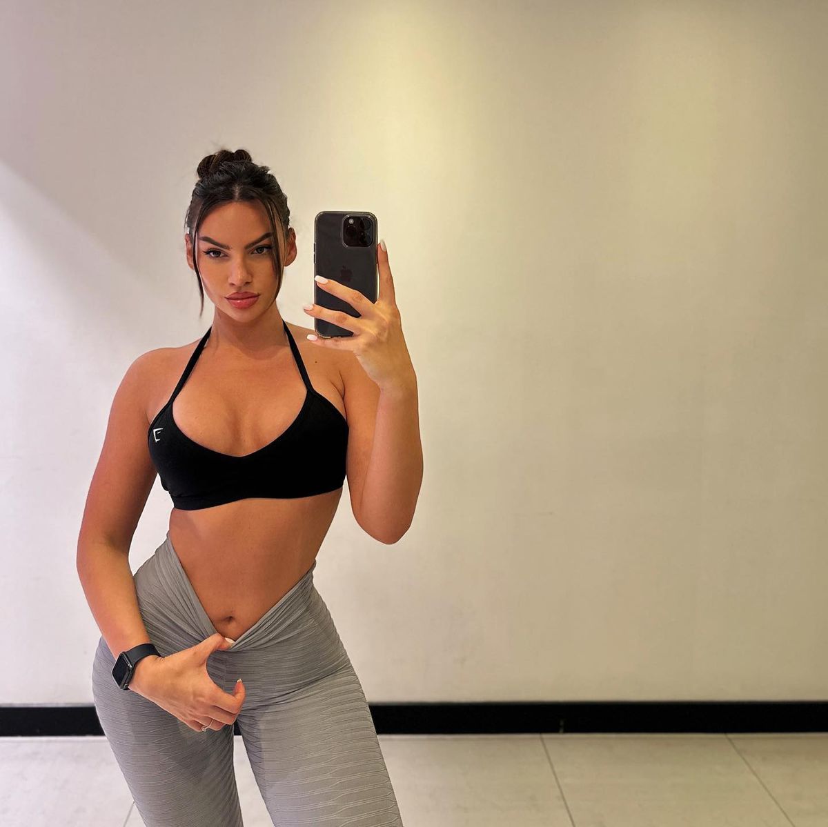 De față cu soțul ei, a spus că are un plan haios cu Novak Djokovic