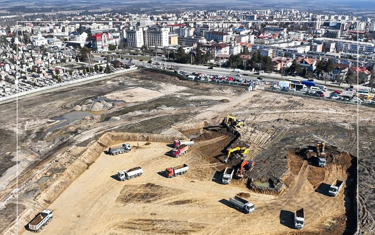 Imagini de pe șantierul stadionului de peste 100 de milioane de euro: „Se mișcă pământul. La propriu!”