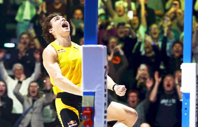 Armand Duplantis a bătut pentru a 15-a oară recordul mondial la săritura cu prăjina! » Cât a măsurat ultima lui performanță: „E ceva incredibil”