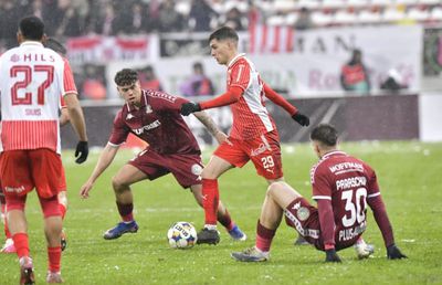 Picură curaj peste „câini” înaintea derby-ului din Giulești: „Hai că nu vorbim de Maracana!” » Analiza declinului FCSB: „Infatuare”