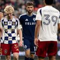 Luca Moisă (stânga) împotriva lui Thomas Muller (mijloc) / foto: instagram @lucamoisaa