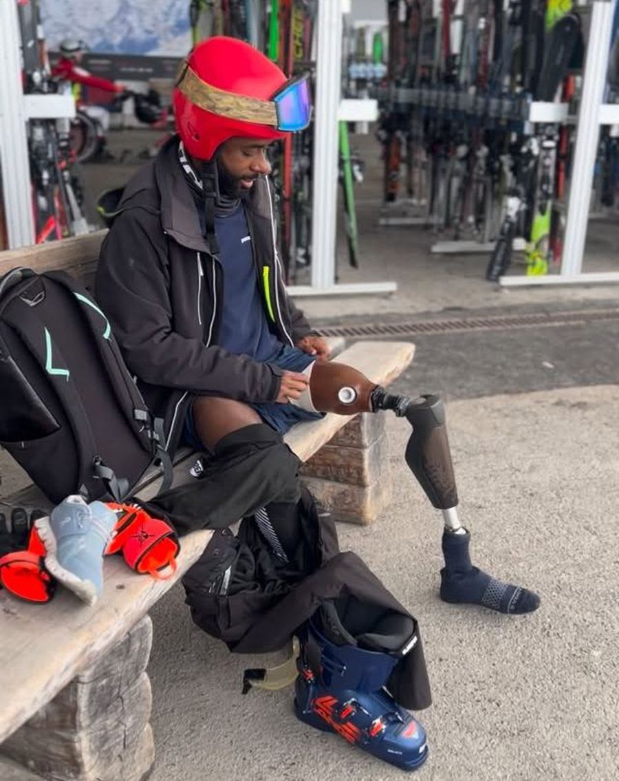 Paraschior supraviețuitor al cutremurului din Haiti: „Am stat printre dărâmături opt ore, cu capul în jos. Așa mi-am pierdut piciorul”