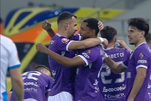 Universitatea Craiova - FC Argeș » Deschidere de scor în Bănie, după un gol de pus în ramă