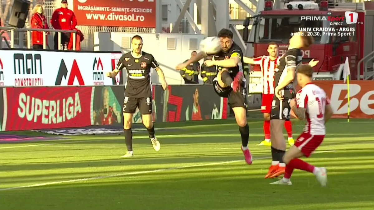 Gol de cascadorii rasului in UTA - Hermannstadt