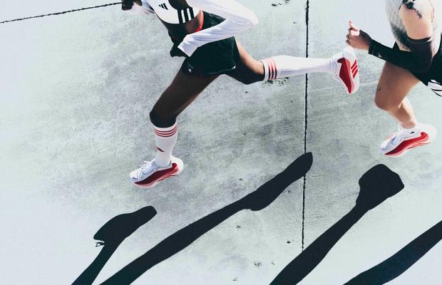 adidas lansează Hyperboost Edge, deschizând o nouă eră în alergarea urbană
