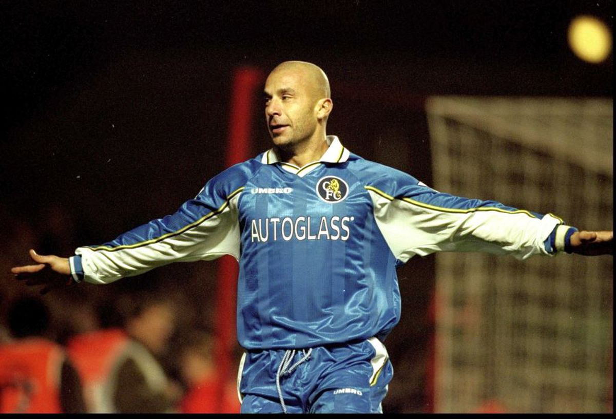 Gianluca Vialli a învins cancerul după 17 luni de chemioterapie: „Mă pot uita în oglindă și sunt norocos față de alții”