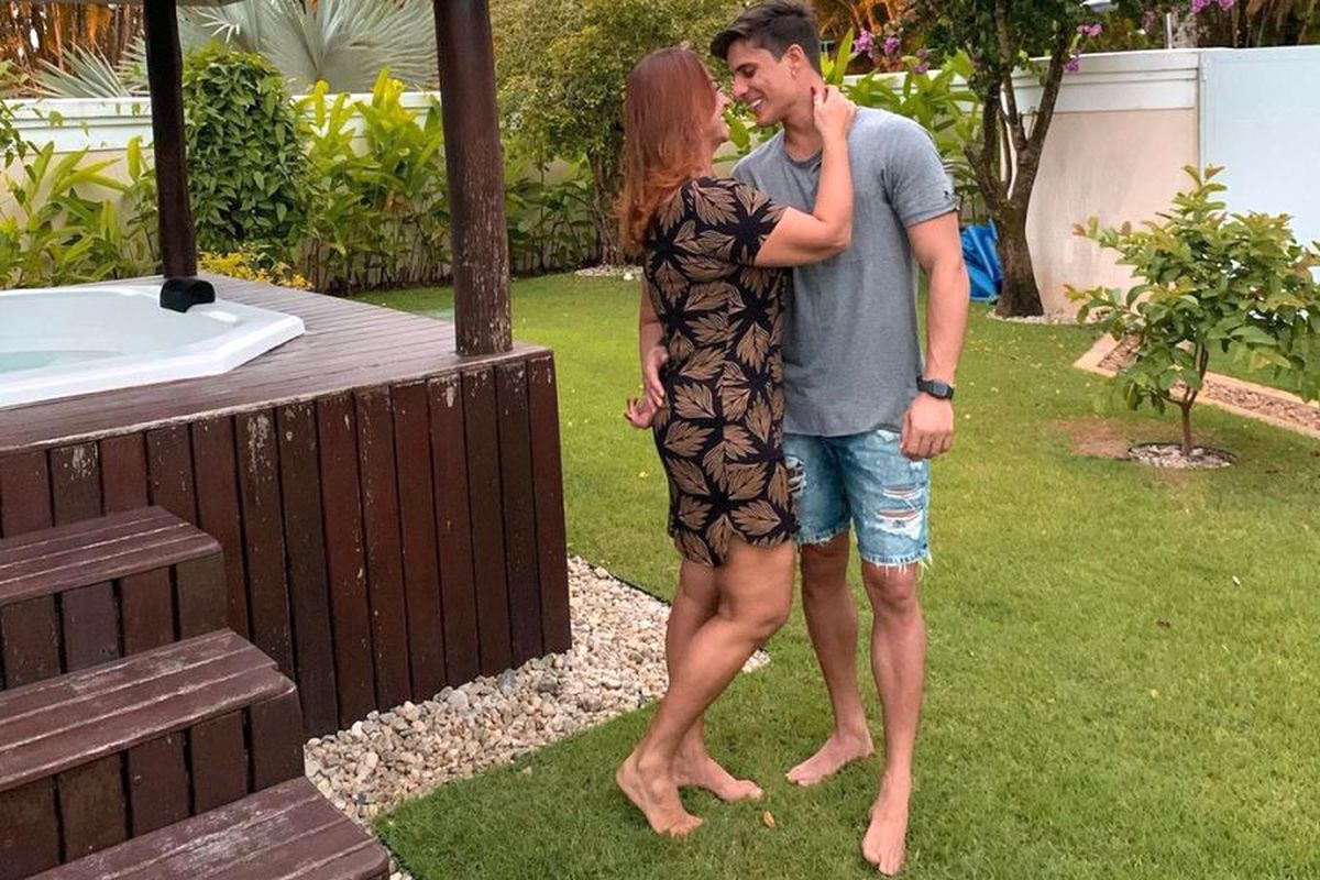 Dezvăluiri incredibile din Brazilia » Noul iubit al mamei lui Neymar a fost cuplat cu mai mulți bărbați în trecut, inclusiv cu bucătarul personal al fotbalistului