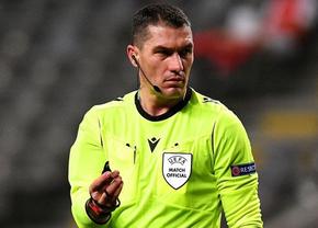 Istvan Kovacs, la centru într-un meci din sferturile Europa League
