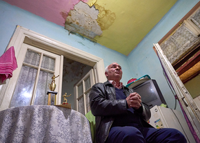 Viață de campion: 12 m2 + igrasie » Declarații la superlativ despre Ilie Dragomir, cel mai spectaculos boxer pe care l-a avut România, care acum trăiește în condiții dificile