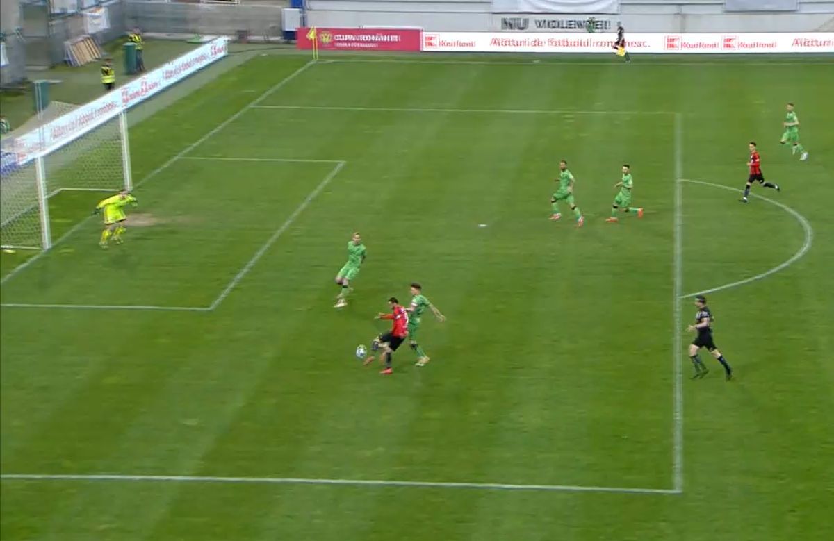 I-a păcălit doar un meci! După golul luat din corner, Kongshavn mai comite o gafă de zile mari