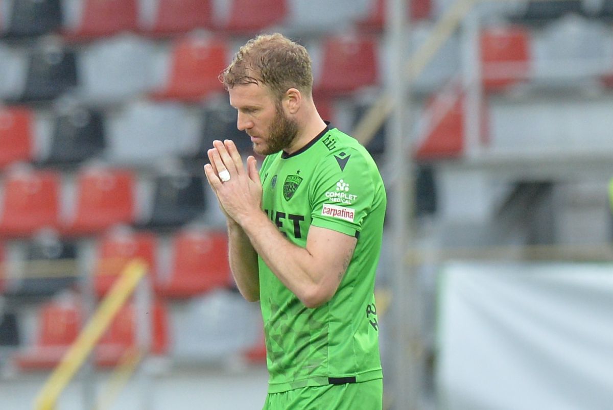 Numirea lui Uhrin la Dinamo, criticată de o legendă a clubului: „Mi-e greu să cred că va reuși! Echipa e lângă prăpastie”