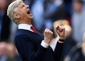 Arsene Wenger, la bustul gol! Fantastic cum se menține la 72 de ani! » S-a pozat pe plajă: „Mai bine decât arăt eu la 26. Cum e posibil?”