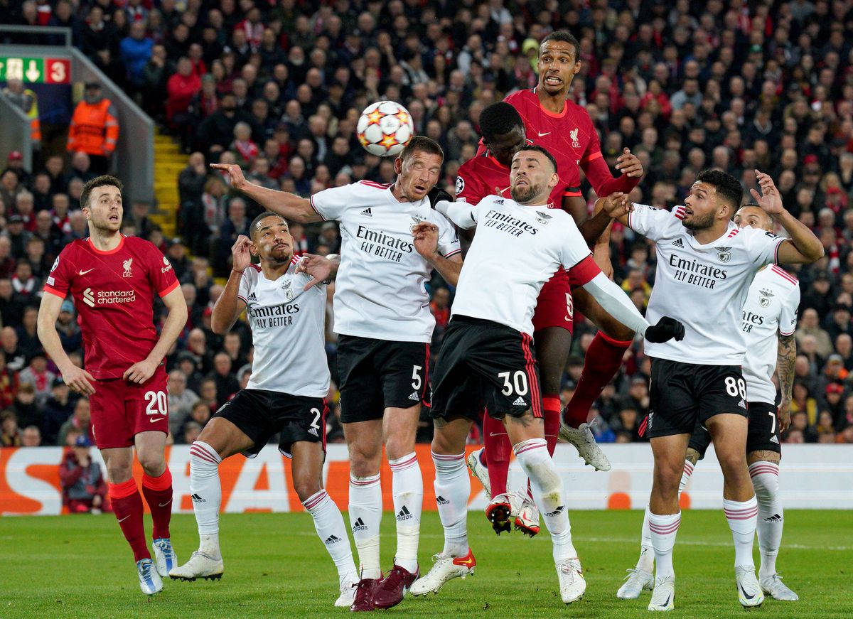 Liverpool se califică în semifinalele Ligii Campionilor, după 3-3 pe Anfield cu Benfica și 6-4 la general
