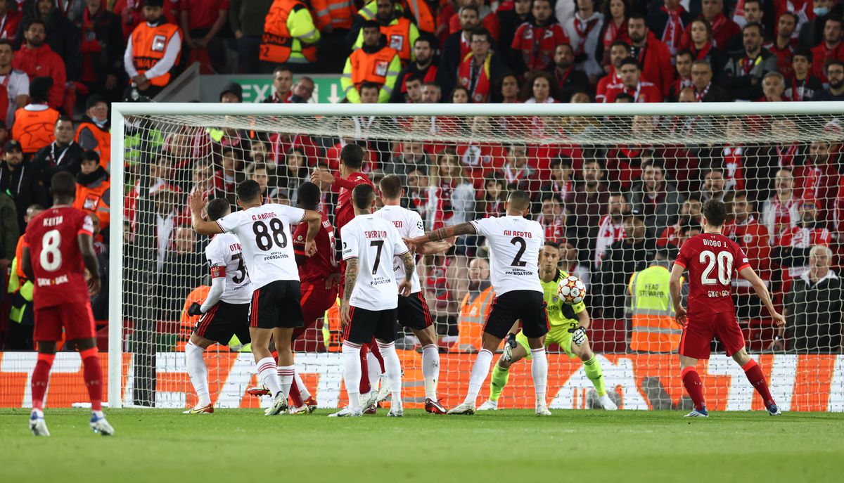 Liverpool se califică în semifinalele Ligii Campionilor, după 3-3 pe Anfield cu Benfica și 6-4 la general