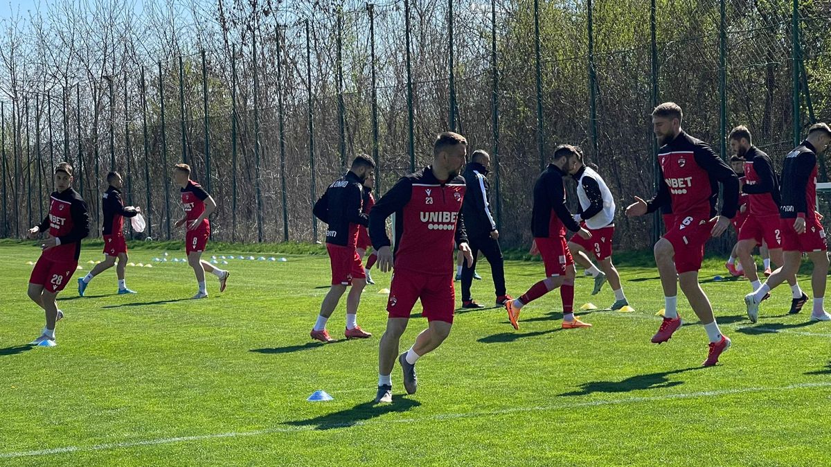 Imagini de la antrenamentul lui Dinamo de dinaintea meciului cu CS Mioveni