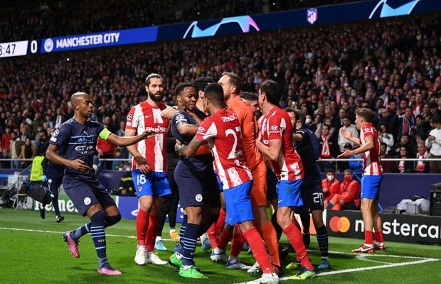 S-au tras de păr! » Încăierare generală pe final la Atletico - City + Poliția a intervenit să-i despartă