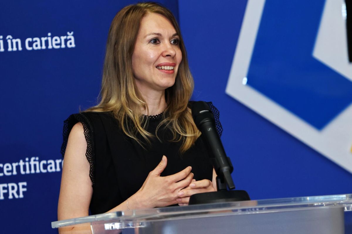 Cine e femeia misterioasă de la clubul lui Gică Hagi: „E briliantă! Face niște lucruri senzaționale, are o minte strălucită”