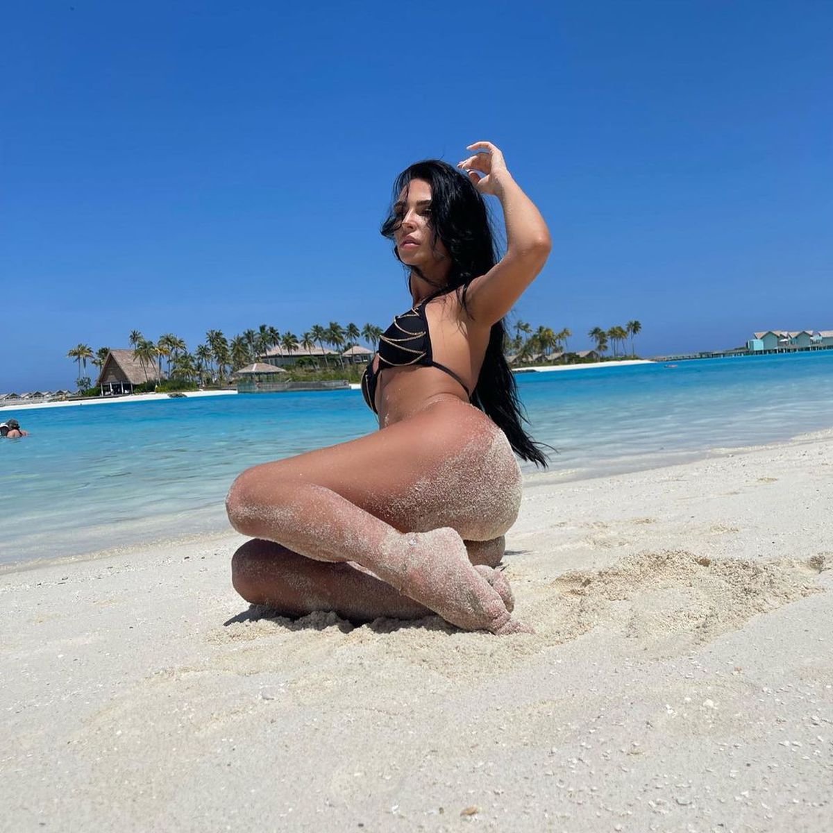 Un luptător MMA a fost părăsit de soție pentru un fost concurent de la Survivor: „Ei îi plac bărbații mai masivi, nu măscăricii”