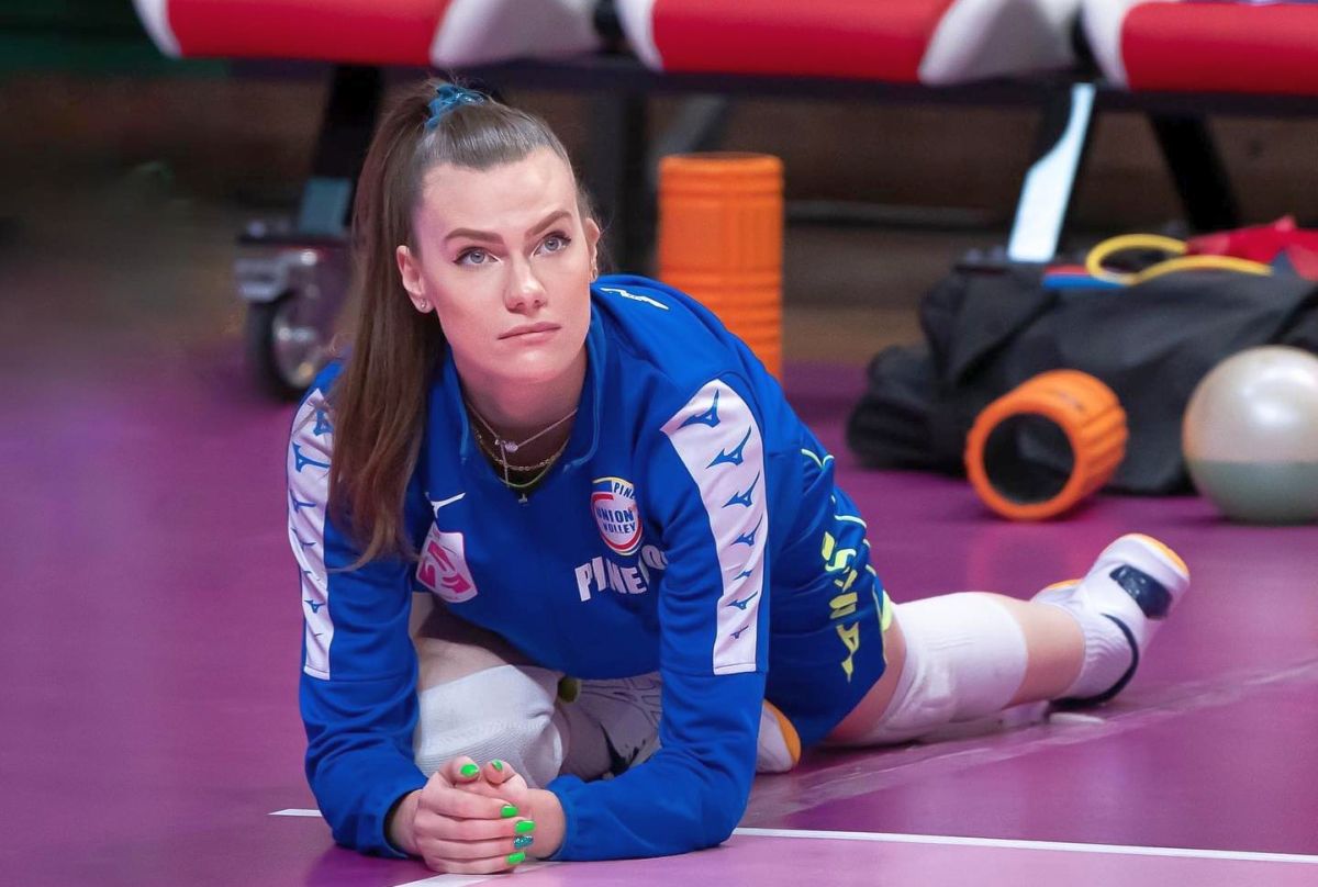 Au dat-o afară pe cea mai frumoasă voleibalistă a României, MVP-ul anului trecut: „Drumurile noastre se despart”