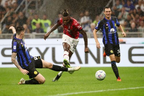 Fază din derby-ul Inter - Milan / Foto: GettyImages