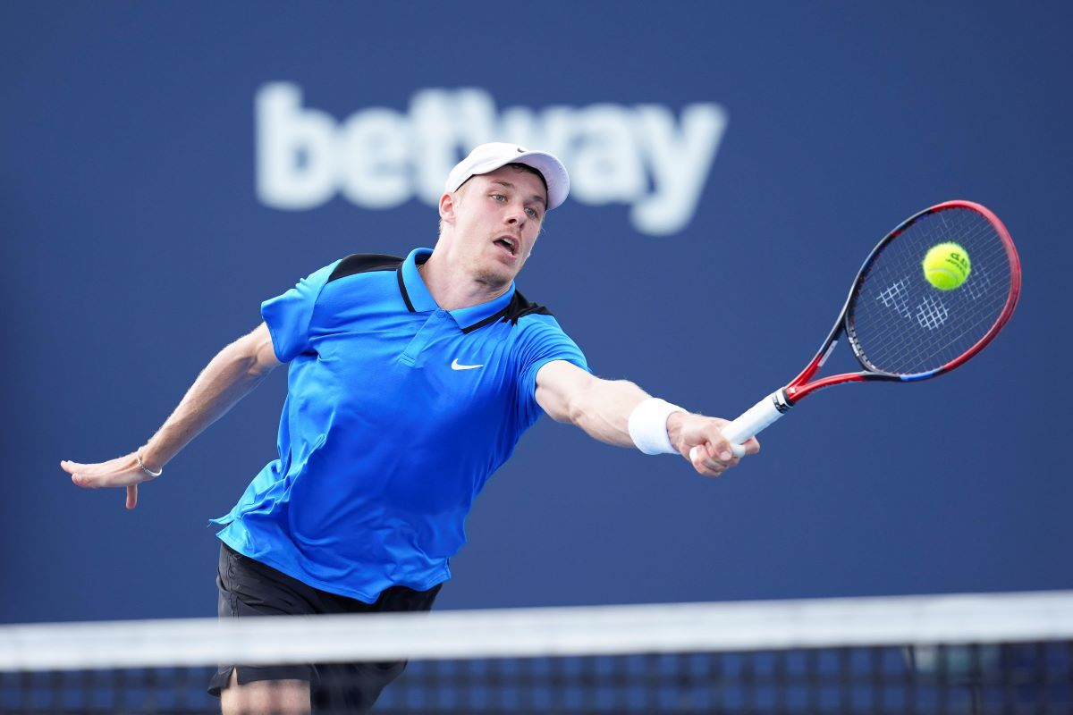 Denis Shapovalov, bucuros să fie în România, la Țiriac Open: „Încerc să construiesc din nou” » Ce crede despre Simona Halep: „Sunt fericit pentru ea, a luptat și și-a făcut dreptate”