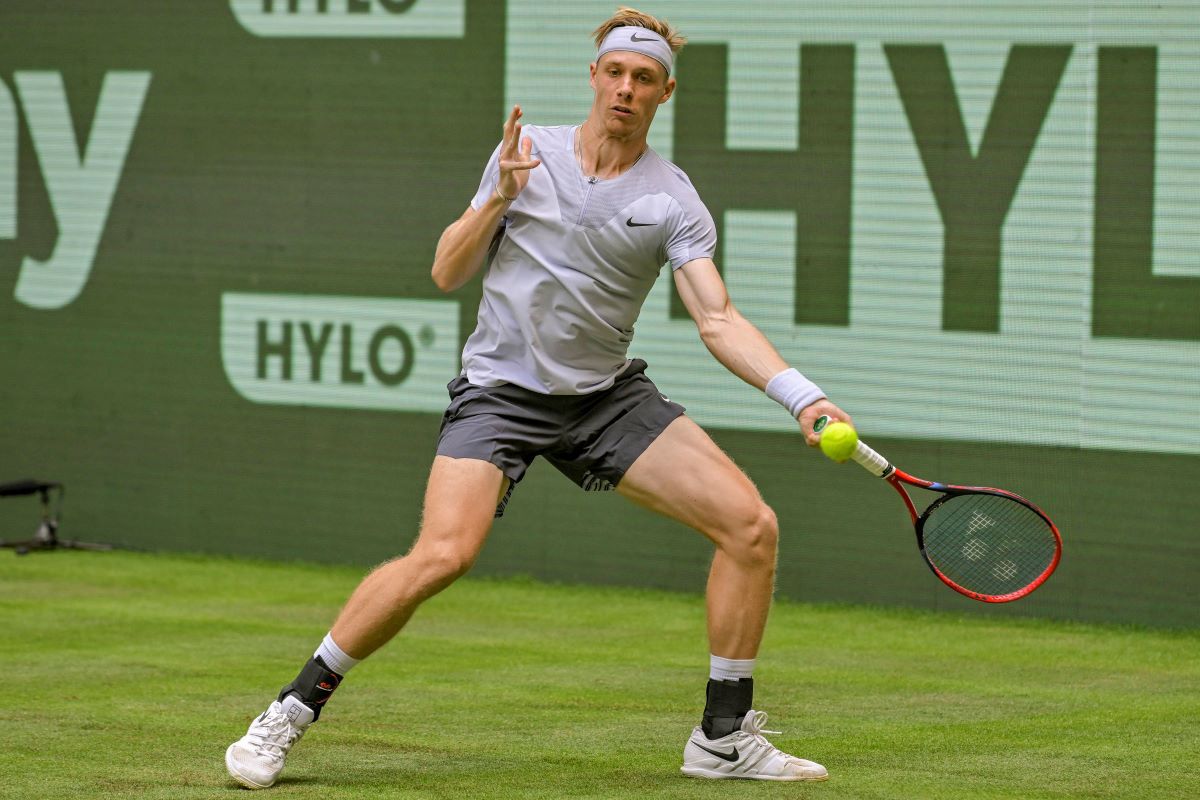 Denis Shapovalov, bucuros să fie în România, la Țiriac Open: „Încerc să construiesc din nou” » Ce crede despre Simona Halep: „Sunt fericit pentru ea, a luptat și și-a făcut dreptate”