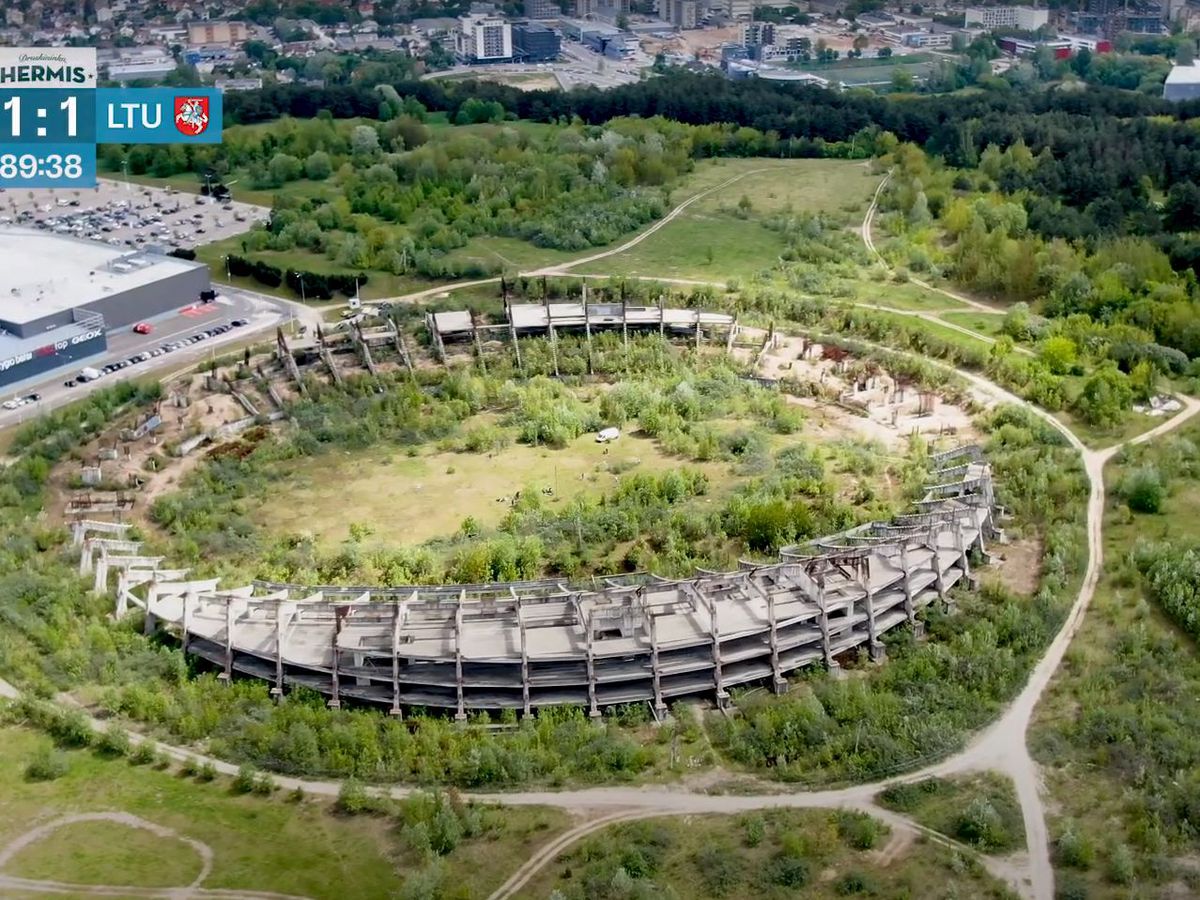 Stadionul național din Vilnius, Lituania, o ruină până în 2022! Imagini spectaculoase