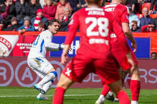 Ianis Hagi, gol în Aberdeen - Rangers // foto: Imago Images