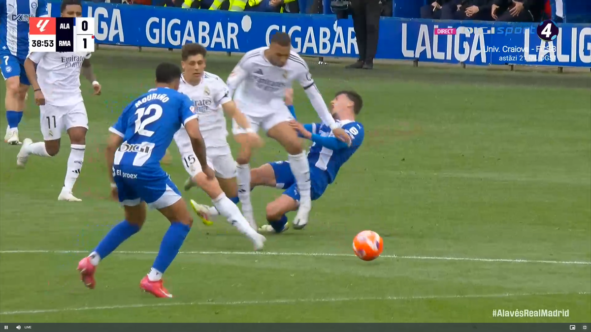 Mbappe s-a dus să-i rupă piciorul! Alaves - Real Madrid 0-1, duel marcat de două intrări sălbatice