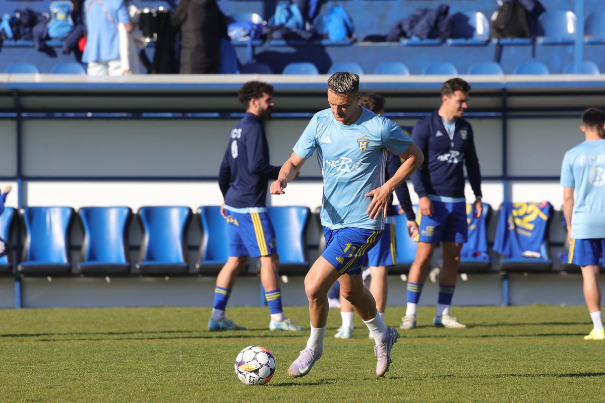 Unirea Slobozia - UTA 2-1 » Adrian Mihalcea a avut grijă de bugetul lui Rednic! Luptă relansată pentru salvarea de la retrogradare