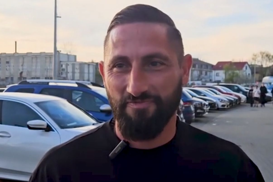 Hristo Zlatinski și-a făcut apariția la Universitatea Craiova - FCSB. FOTO: captură