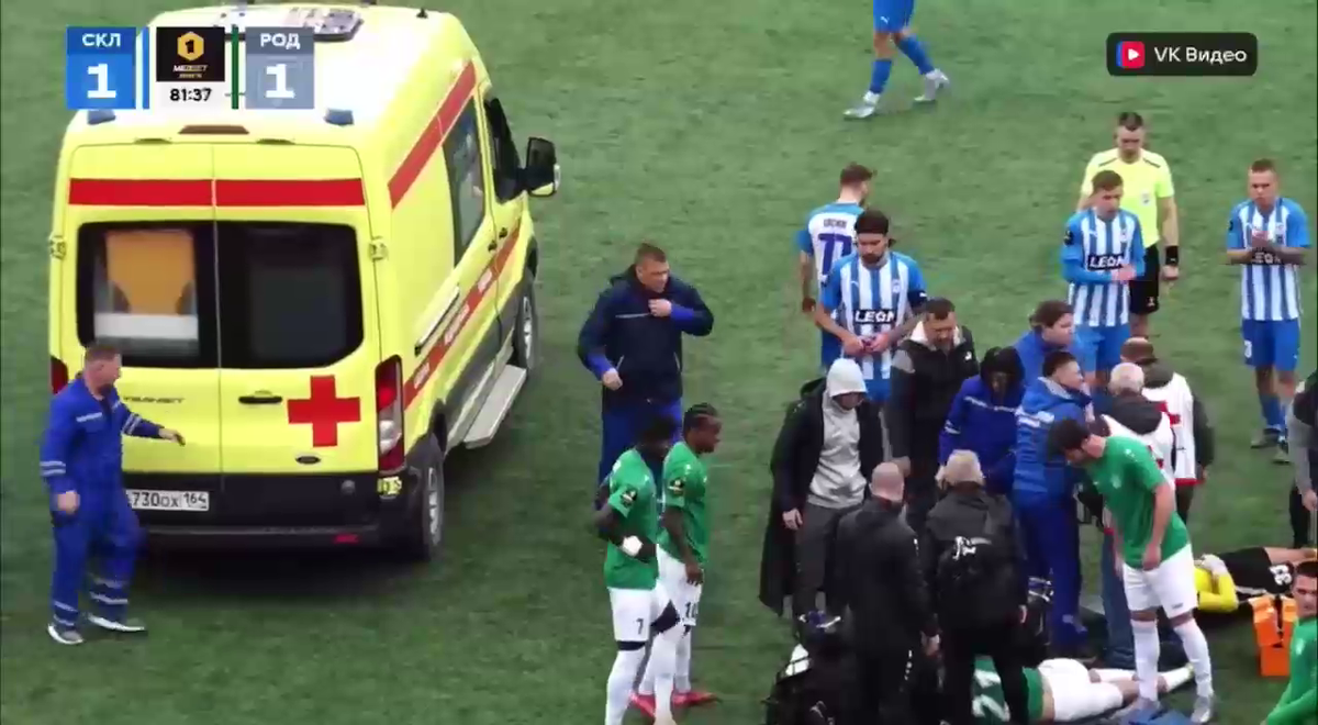 Cea mai brutală ciocnire între fotbaliști într-un meci FNL